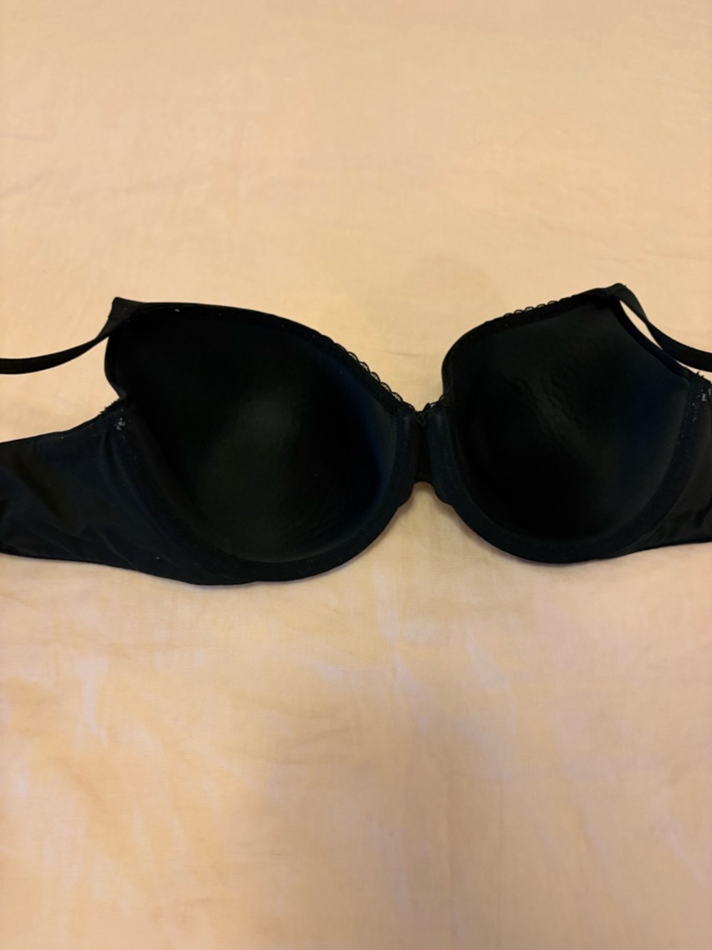 Victoria's Secret body by Victoria perfect coverage Bra 38C in black - Picture 4 of 4